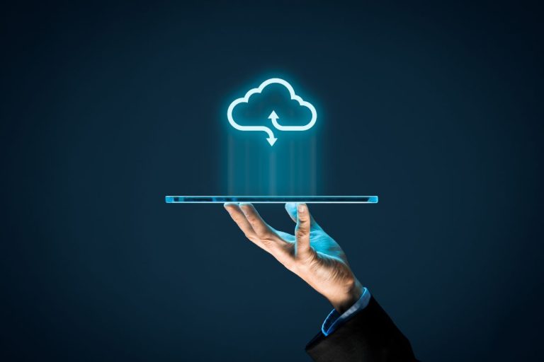 Première française : Speechi intègre le Cloud à ses écrans tactiles
