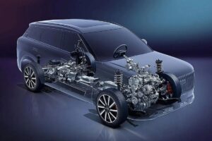 SUV hybride rechargeable à 340 chevaux et 1200 km d’autonomie qui menace les marques européennes avec son prix imbattable de 34 900 €