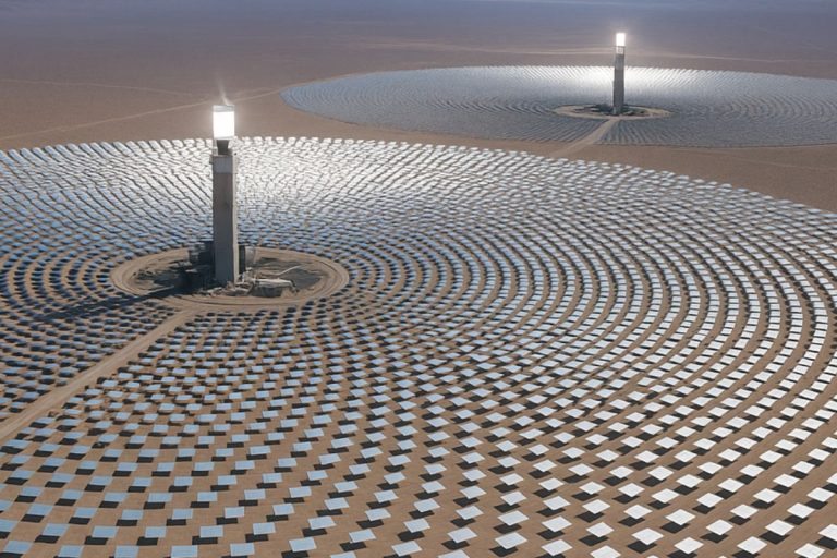 Un projet hors-norme en Chine : une centrale solaire capable d’alimenter un million de foyers sans interruption, nuits et jours, grâce à une technologie thermique inédite