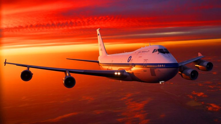 Le monde en alerte : les États-Unis activent leur avion de l&rsquo;apocalypse nucléaire alors que la guerre Israël-Iran s&rsquo;intensifie dramatiquement