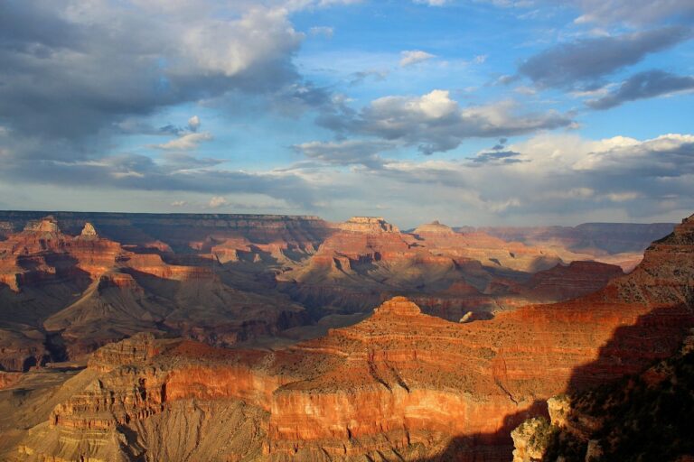 Le Grand Canyon bouleversé : « un secret caché depuis 56 000 ans » éclate et divise scientifiques et écologistes