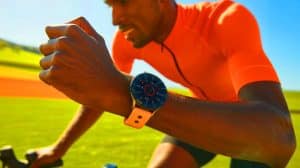 Illustration de la Huawei Watch GT 6 Pro, une montre connectée conçue pour les cyclistes et sportifs avancés.