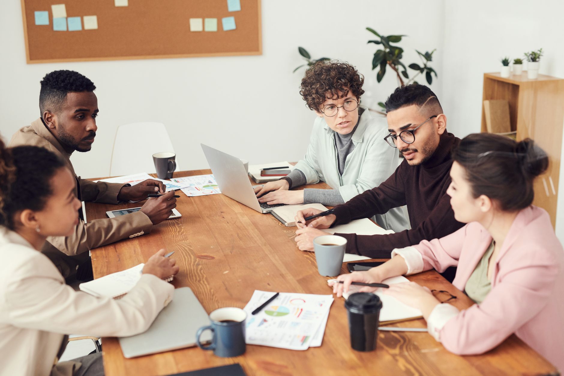 Intégrer la technologie dans une stratégie d&rsquo;entreprise efficace